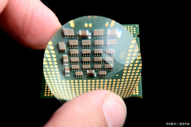 芯片的制作流程及原理从设计到封装探索微观世界的奥秘(图2)