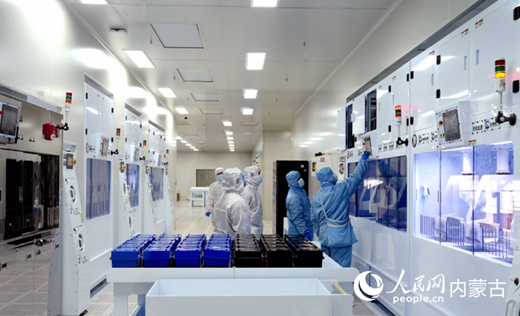 从一粒沙到一片“芯”(图1)