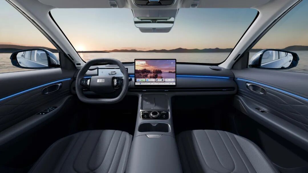 极氪001五周年纪念版上市 售365万元起 最高时速280kmh(图1)