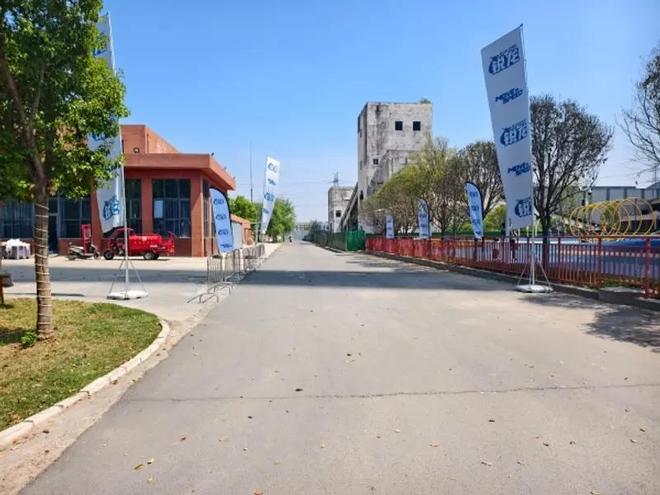 锐龙电摩品鉴会洛阳站圆满落幕！车规级实力引爆古都骑行热情(图4)