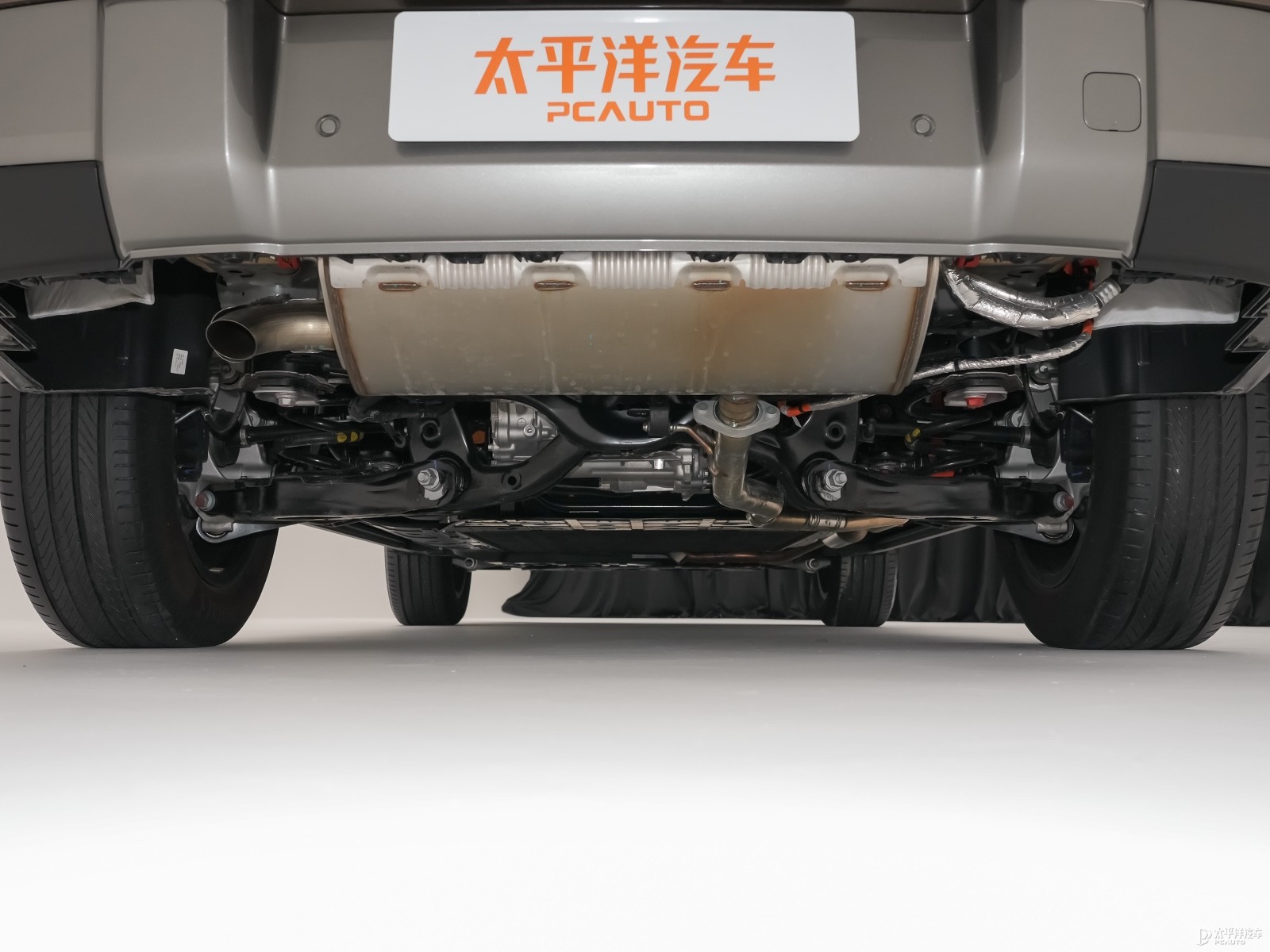 售2018万起长城H10上市24小时大定31826台大型SUV15T插混(图9)