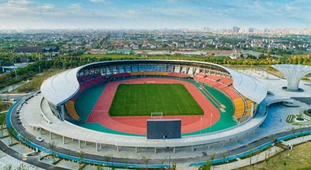 扬子晚报：“苏超”南通队将更换主场新场地可容纳11000人(图1)