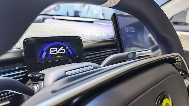 实拍全新奇瑞QQ 融入纯电驱动与智能座舱技术(图4)