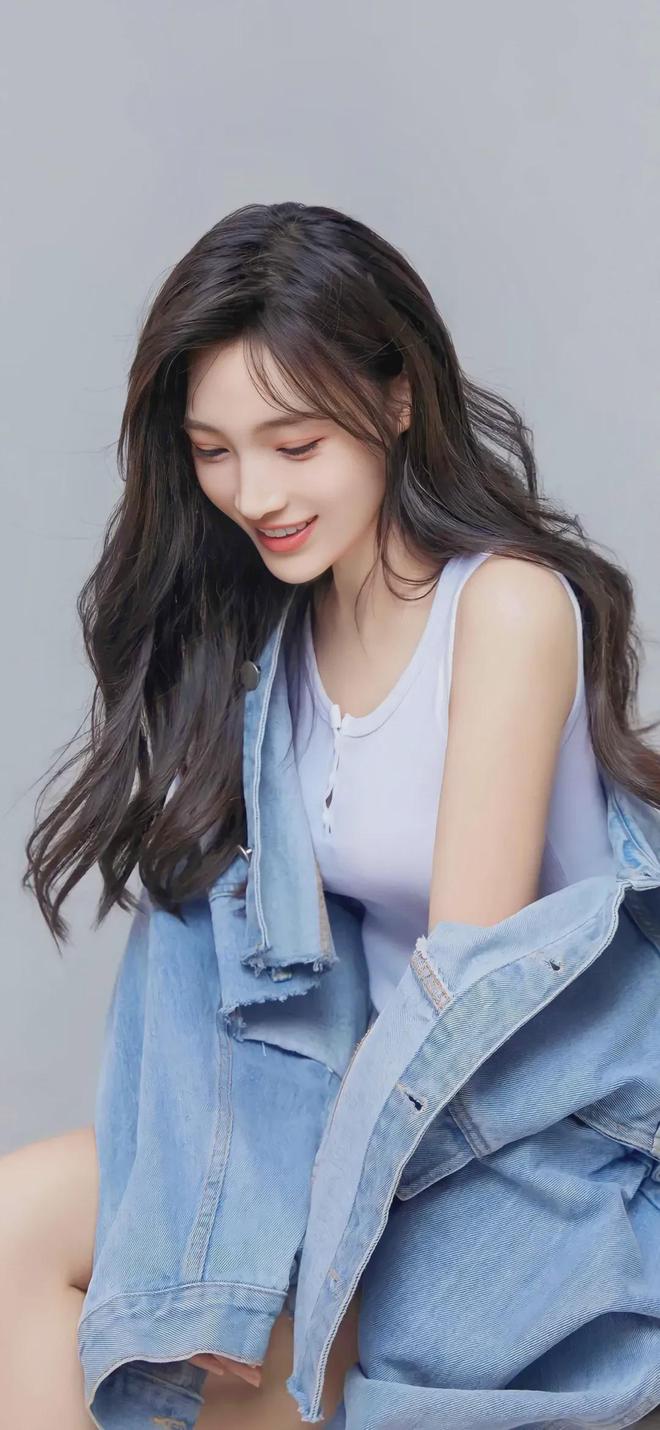 美女露出奶头免费不遮挡视频(图1)