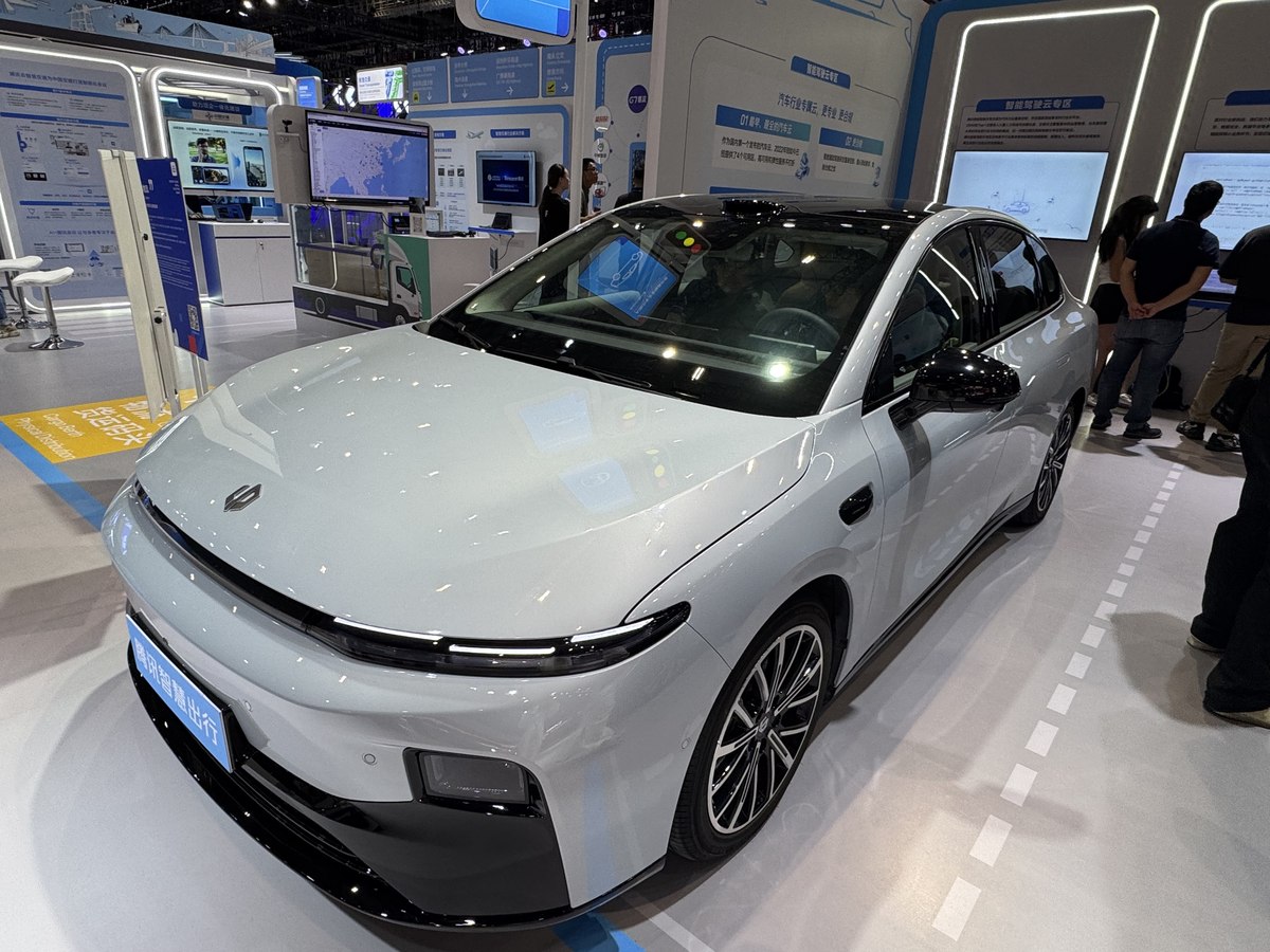 腾讯智慧出行与零跑汽车联合探索智能座舱创新应用(图1)