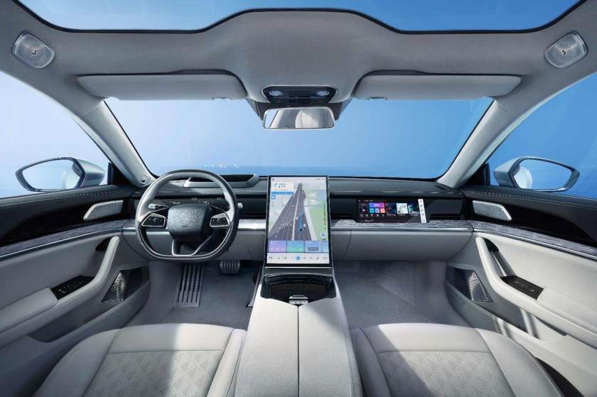 中科创达：公司的整车操作系统-滴水 AIOS 将座舱、智驾、舱驾融合等全部打通 成为公司汽车智能化的核心系统中枢 并且已经和全球车厂展开合作(图1)