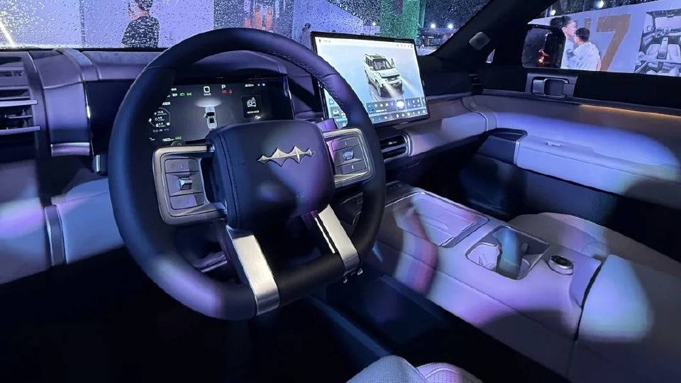 切入智能汽车座舱控制器赛道 辰奕智能拟以现金方式收购华泽电子55%股权(图1)