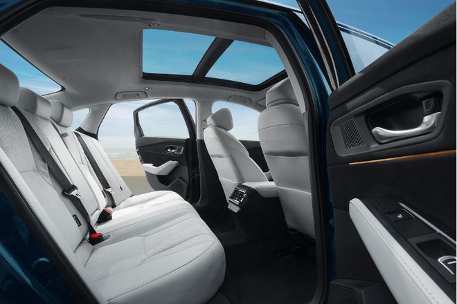 新能源车占半壁江山雅阁为何仍是“买车不亏”首选？(图5)