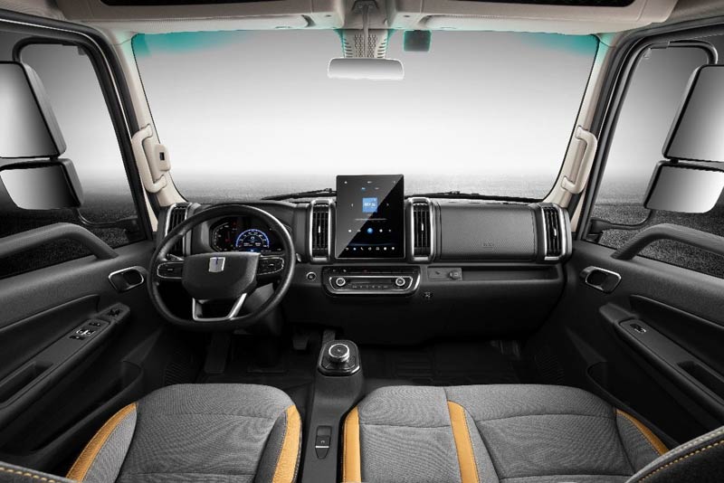 塞伯火种申请基于AIGC生成智能座舱图像方法专利能够生成高质量的智能座舱图像集(图1)