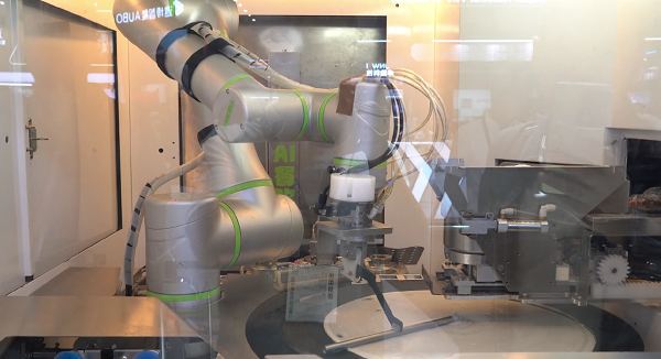 不止是协作机器人：这家企业的“具身智能”野心与车规级底气(图4)