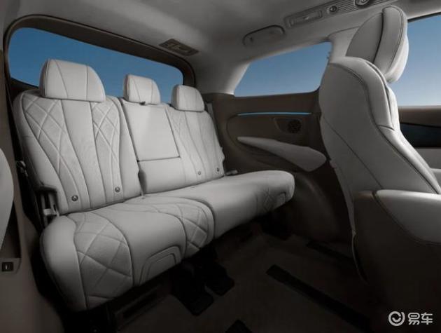 供应链生态加速重构 龙头车企竞速集群化(图1)